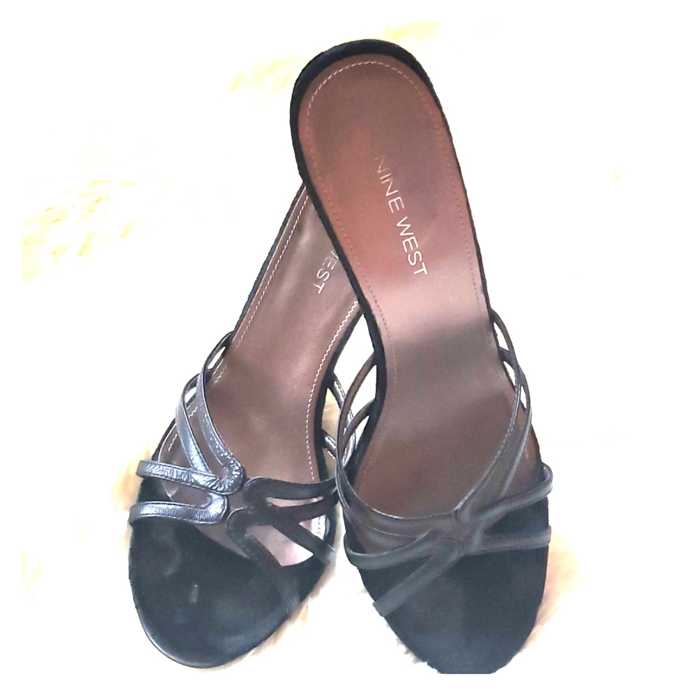 ❤️HP❤️ Gorgeous Nine West Leather Upper